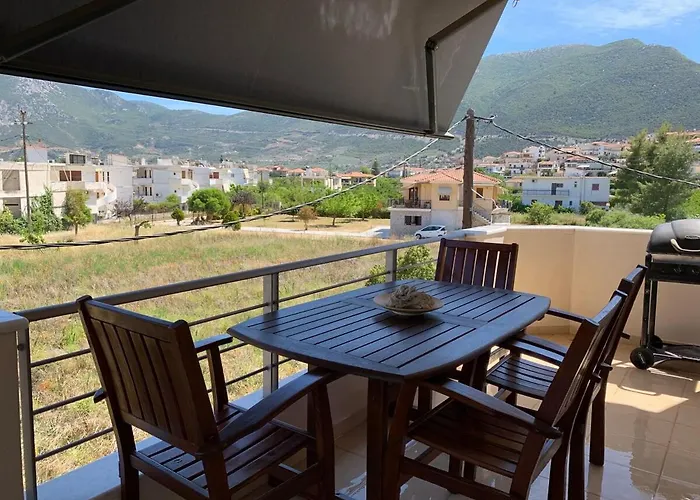 Luxury By The Port *