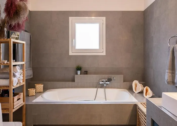 Vakantiehuis Luxury By The Port Epidaurus