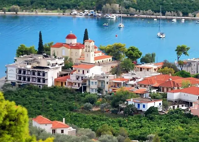 Luxury By The Port Vakantiehuis Epidaurus