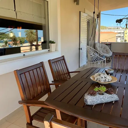 Luxury By The Port 別荘 エピダウロス