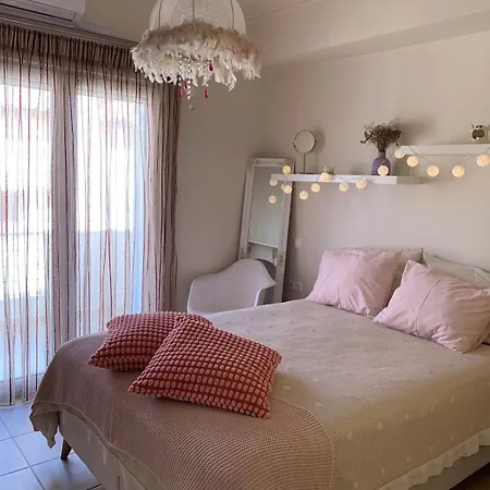 Luxury By The Port *