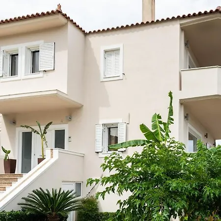 Luxury By The Port Epidaurus