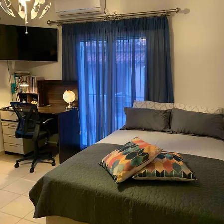 別荘 Luxury By The Port *